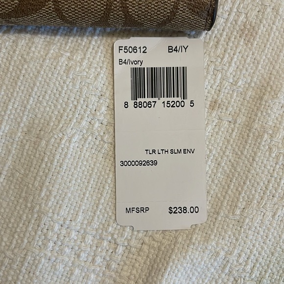 COACH- Taylor leather slim envelope wallet - NWT - Picture 5 of 5